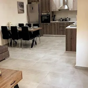 Helen's Luxury Appartement