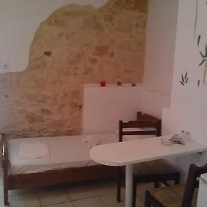 Studio 10 Minutes From The Center Of Heraklion. Appartement